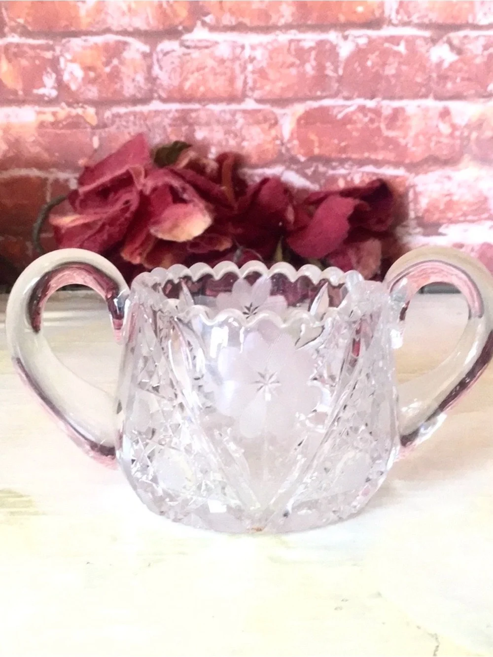 Vintage Mid-century  Early American  Pressed Glass Etched    Floral Sugar Bowl